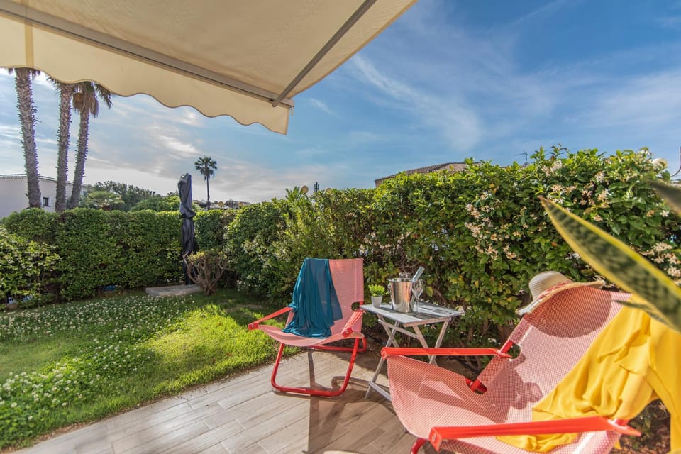 Garden, Garden view