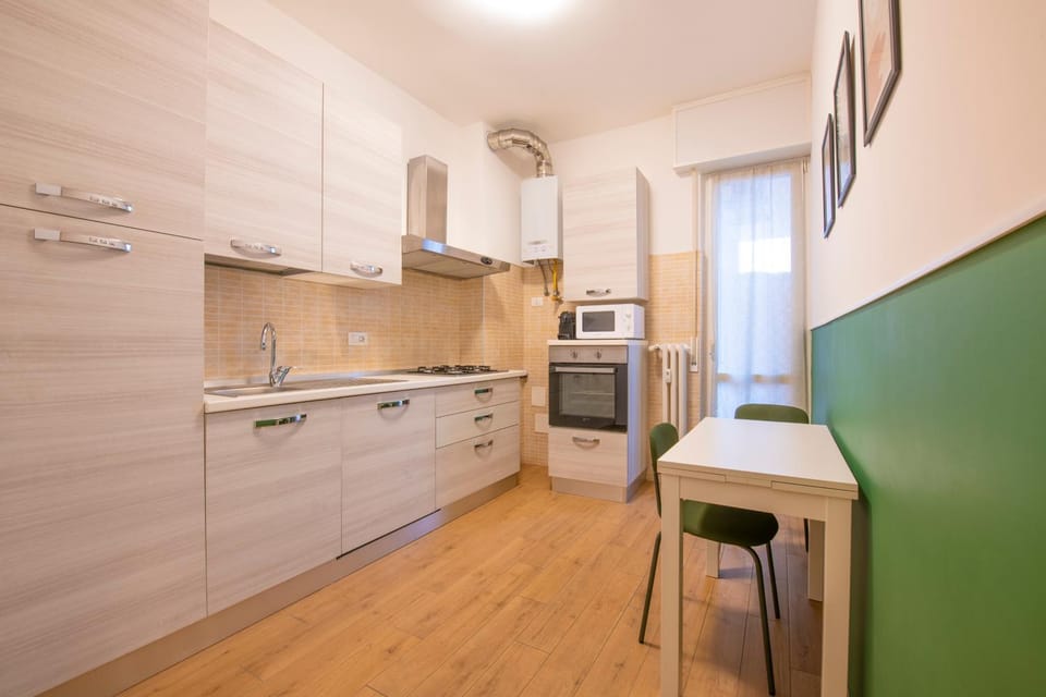 Dining area, dishwasher, minibar, pet friendly, stove, kitchen