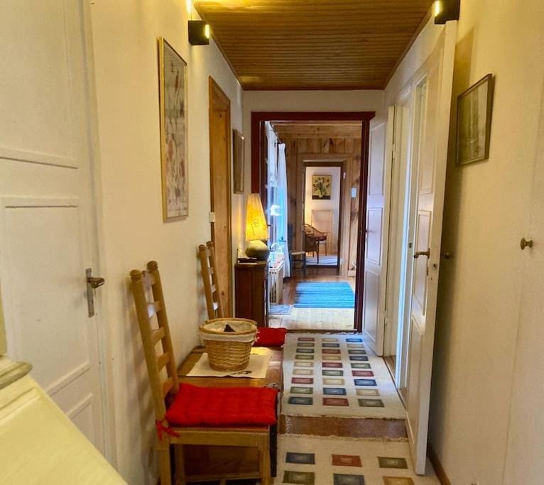 Property building, Photo of the whole room