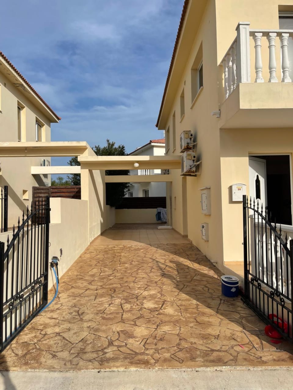 Property building, Parking