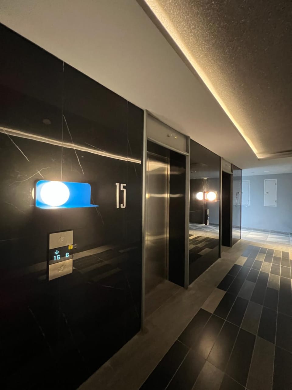 Newly renovated apartement @ collins boulevard Apartment hotel in West Java