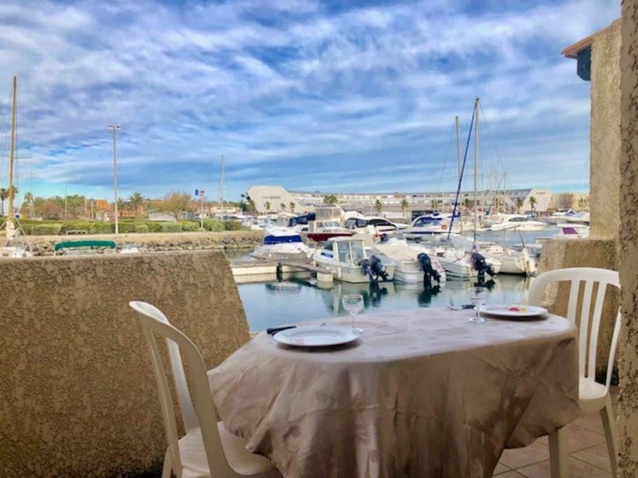 Villa 41, Port Vénus au village naturiste Apartment in Agde