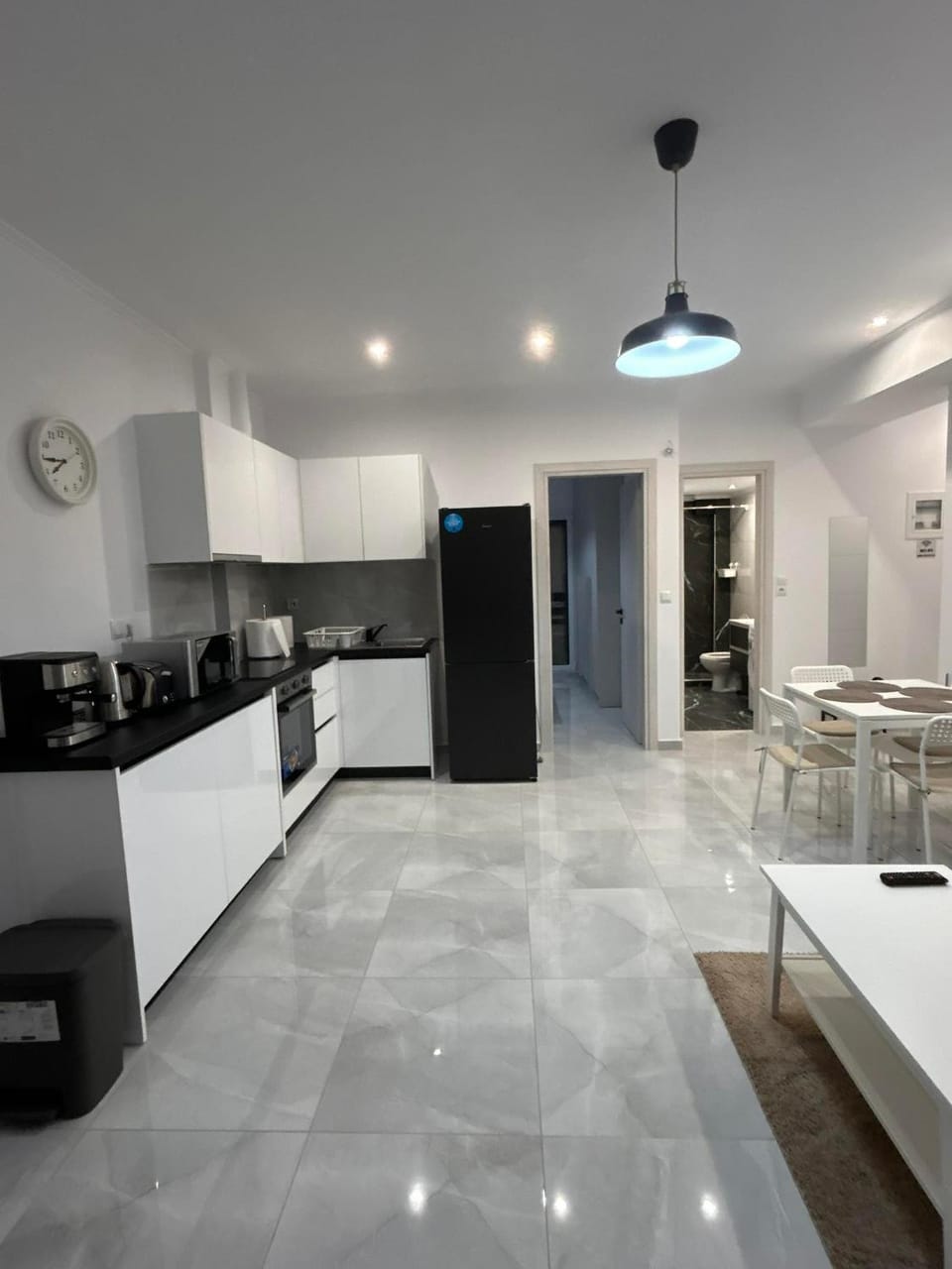 Kitchen or kitchenette, minibar, pet friendly, stove