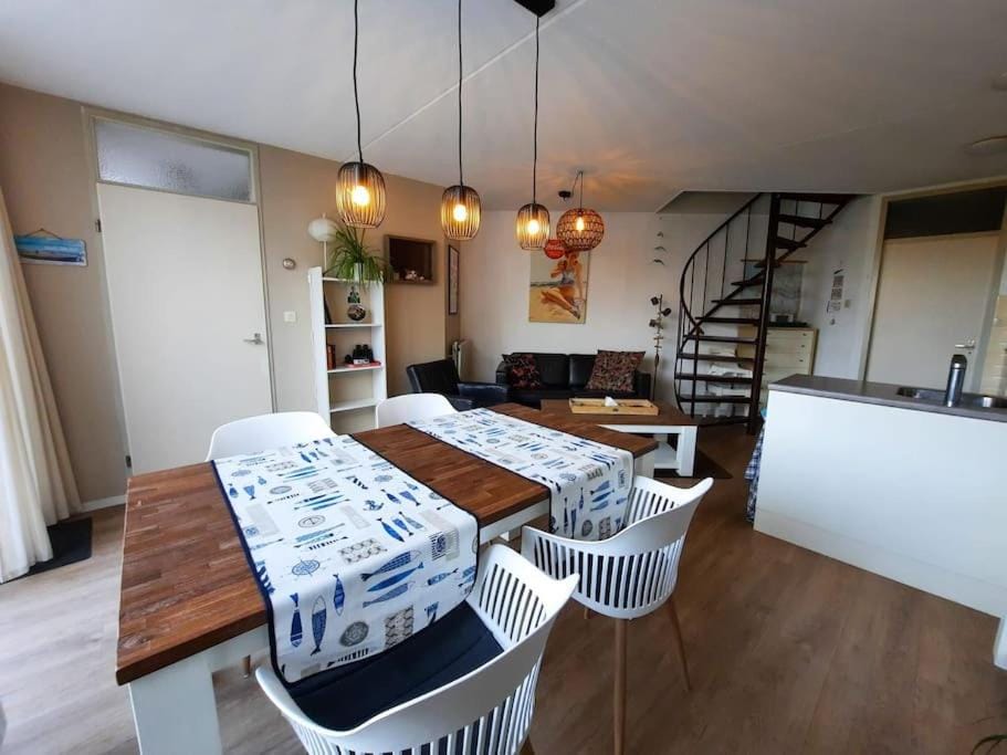 Kitchen or kitchenette, Photo of the whole room