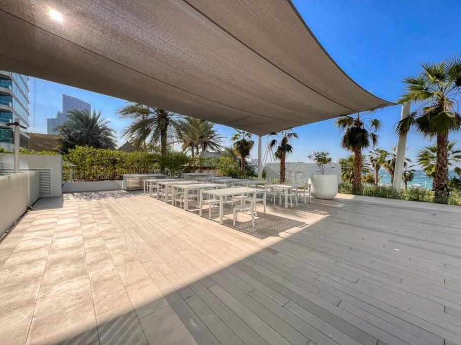 Patio, Day, View (from property/room), Balcony/Terrace