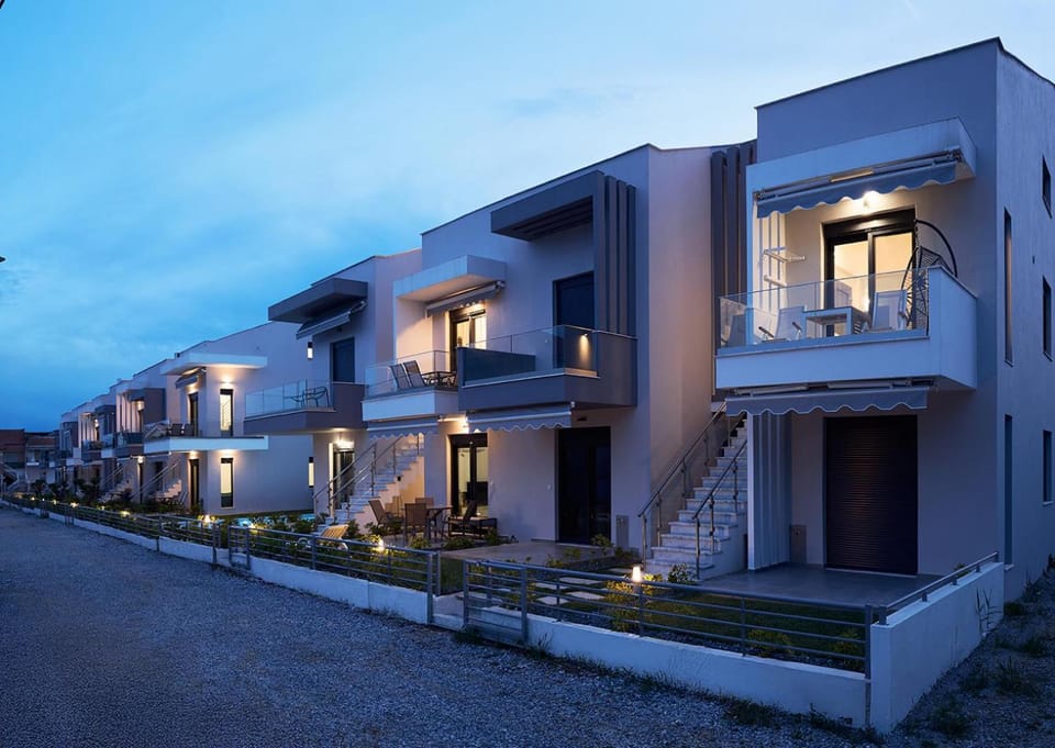 Property building, Night