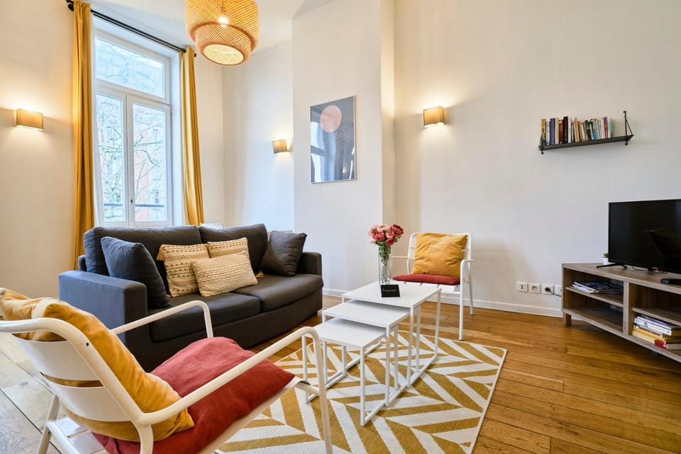 Charming flats on the Grand Boulevard Apartment in Lille