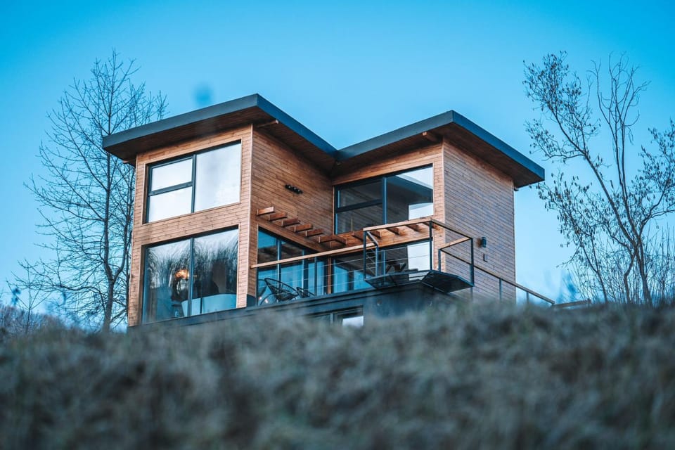 Property building, Day, Natural landscape, View (from property/room), Balcony/Terrace