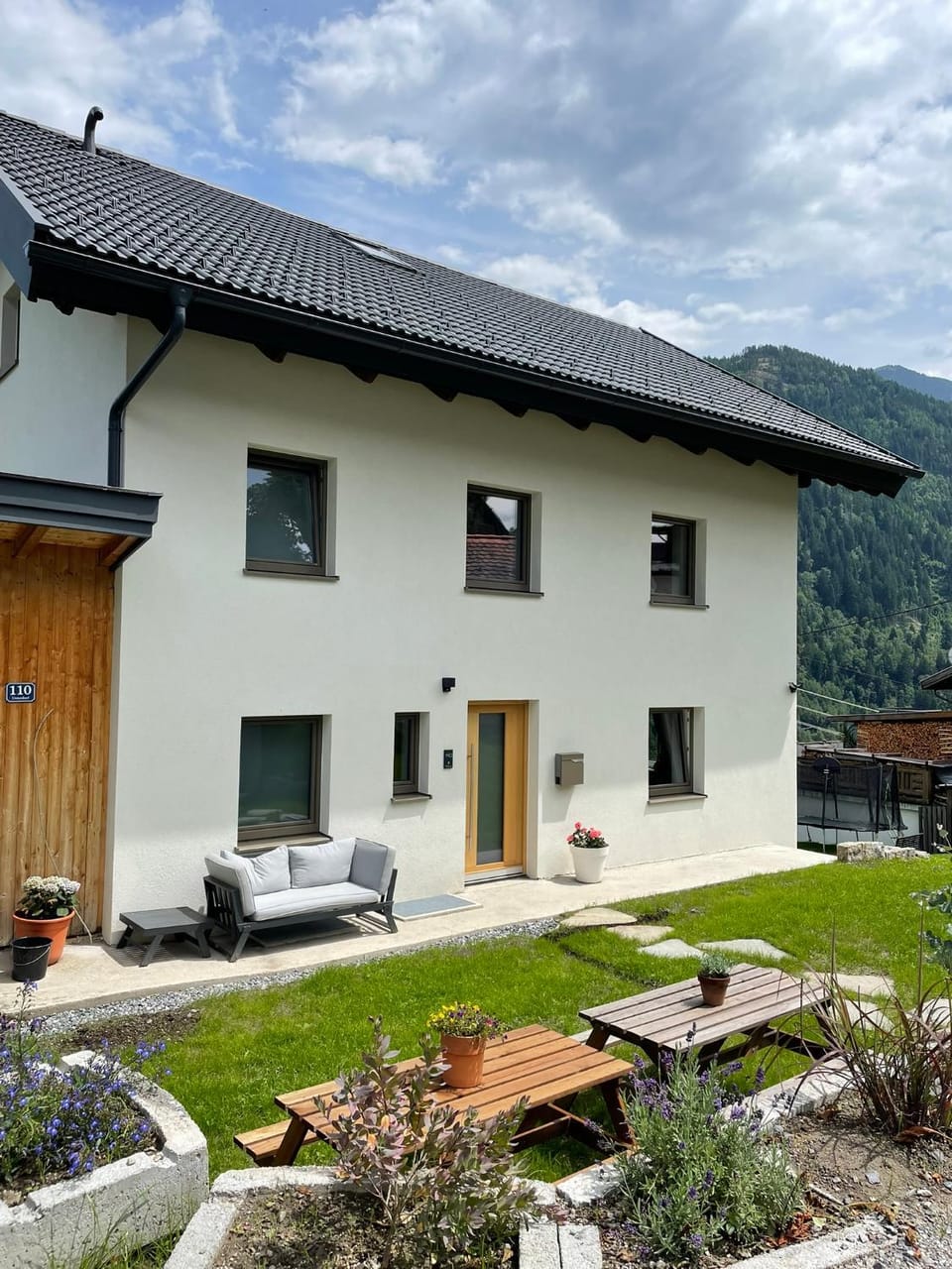 Property building, Garden