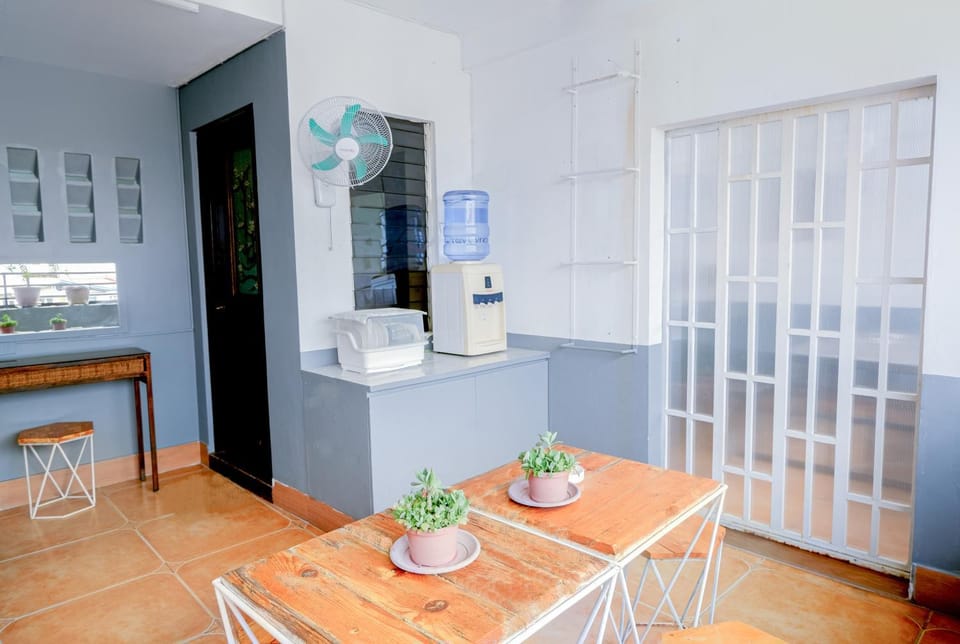 House of Citiflora Unit B Apartment in Makati