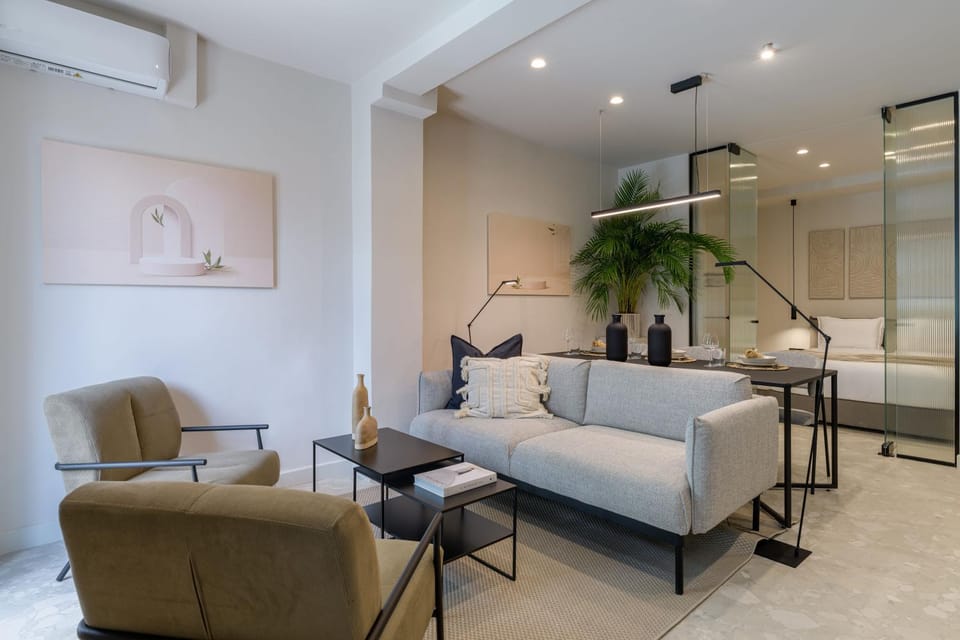 Living room, Seating area, air conditioner