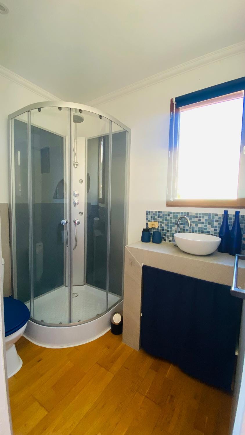 Le Chalet Pignantais avec option Jacuzzi Chalet in French Riviera