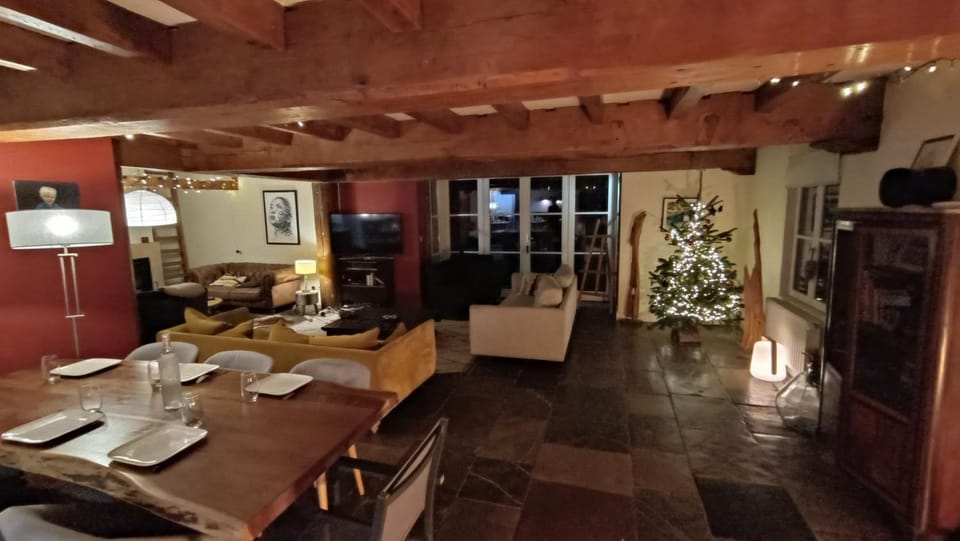 TV and multimedia, Living room