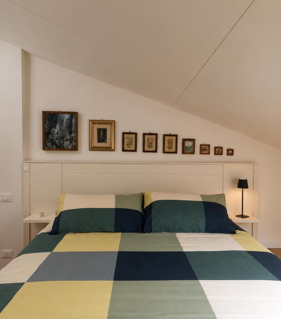 Casa Olgaluna - Art Home House in La Spezia