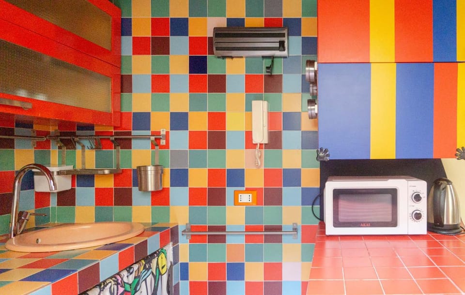 Kitchen or kitchenette, minibar, pet friendly, stove