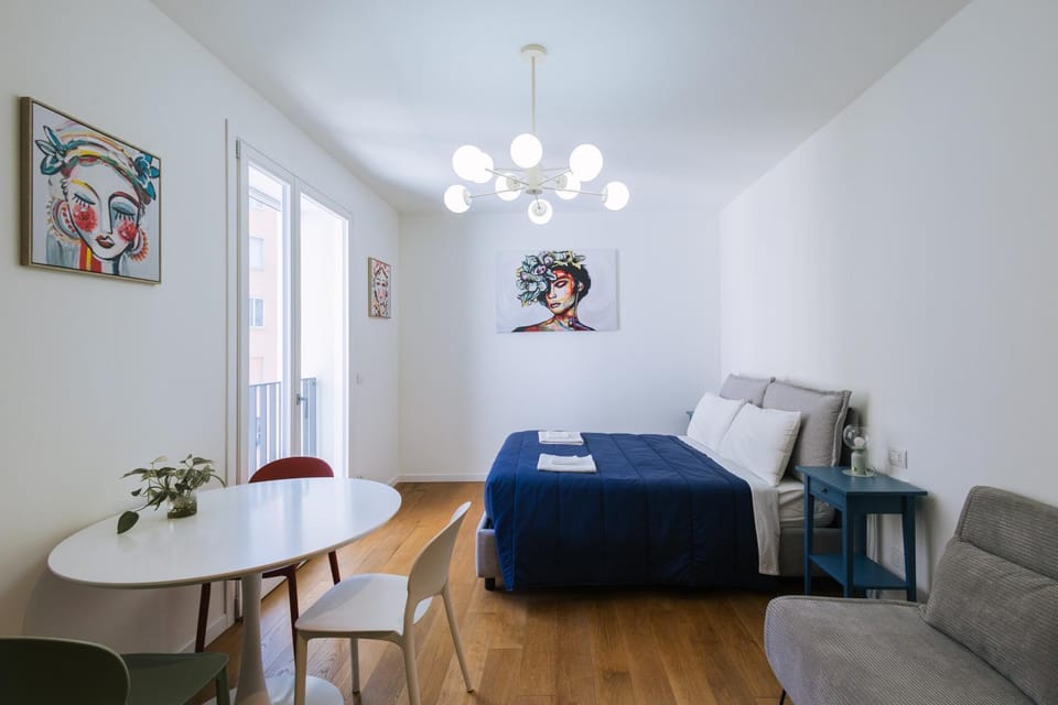 Living room, Bedroom