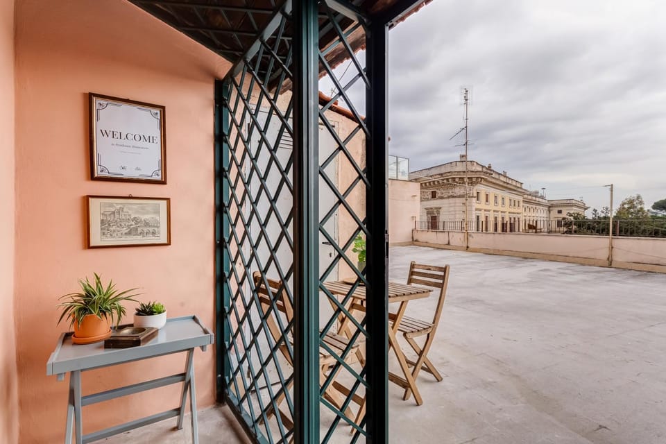 Patio, Balcony/Terrace