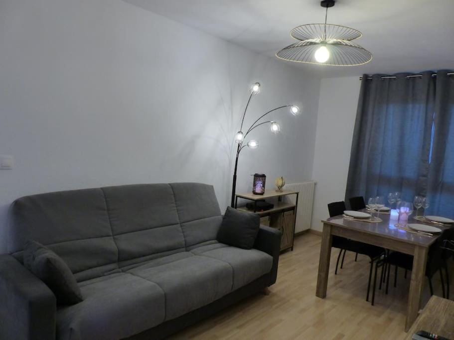 VULCAIN 4, 14ème, Ile de Nantes, vue exceptionnelle avec parking Apartment in Nantes