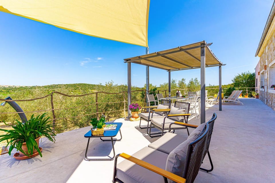 Patio, Spring, Day, Natural landscape, View (from property/room), Balcony/Terrace, Living room, Seating area, Dining area