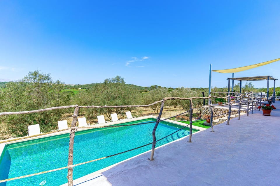 Day, Natural landscape, View (from property/room), Balcony/Terrace, Mountain view, Pool view, Swimming pool, sunbed