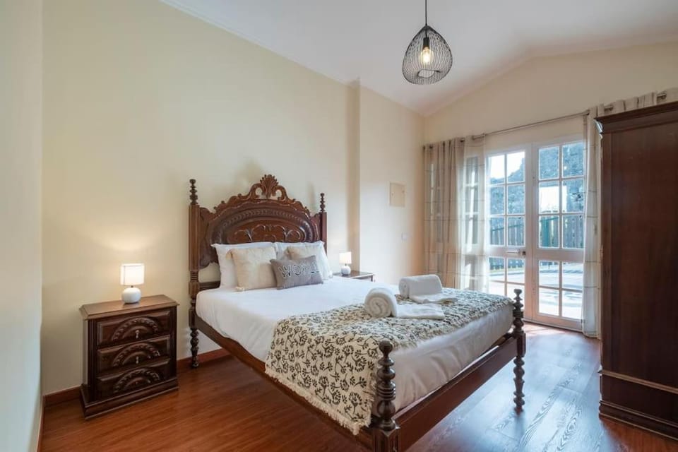 Vivenda Alves by GALMI House in Madeira District