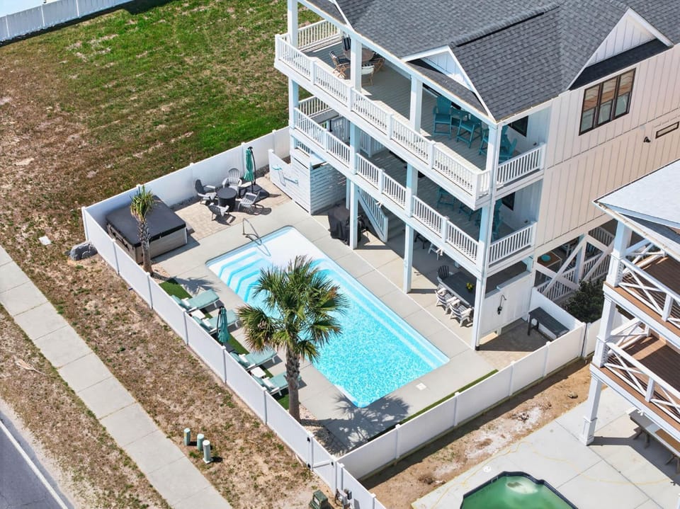 It's a Good Life House in Ocean Isle Beach