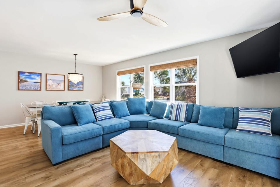 Filling Beachy by Brunswick Vacation Rentals- Oceanfront Complex with Pool House in Ocean Isle Beach