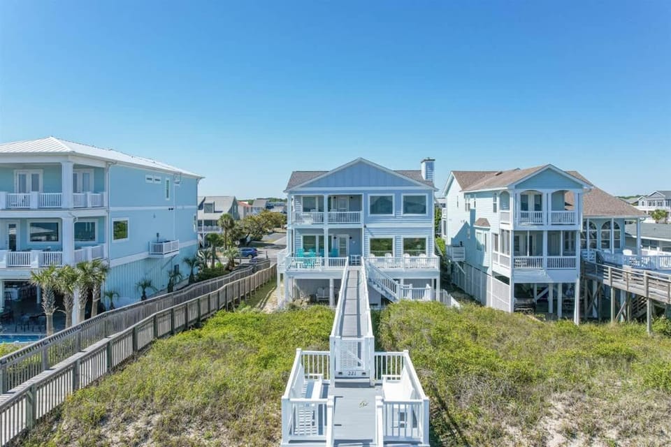 License to Chill by Brunswick Vacation Rentals Ocean front with private heated pool House in Ocean Isle Beach