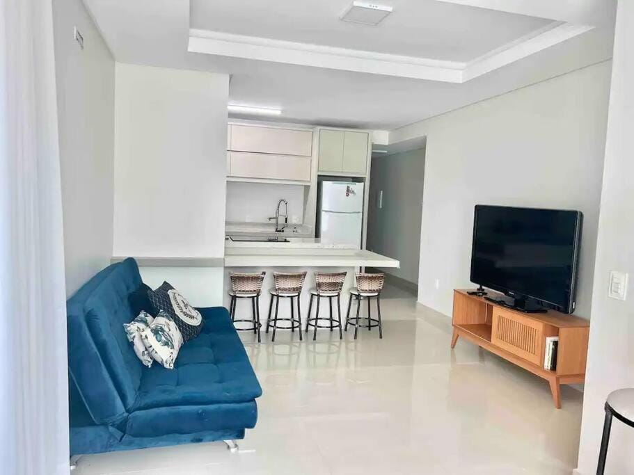 Amplo apto entre praia e centro Apartment in Florianopolis
