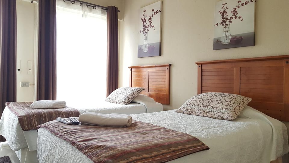 Balcony/Terrace, Other, Photo of the whole room, Decorative detail, Bedroom