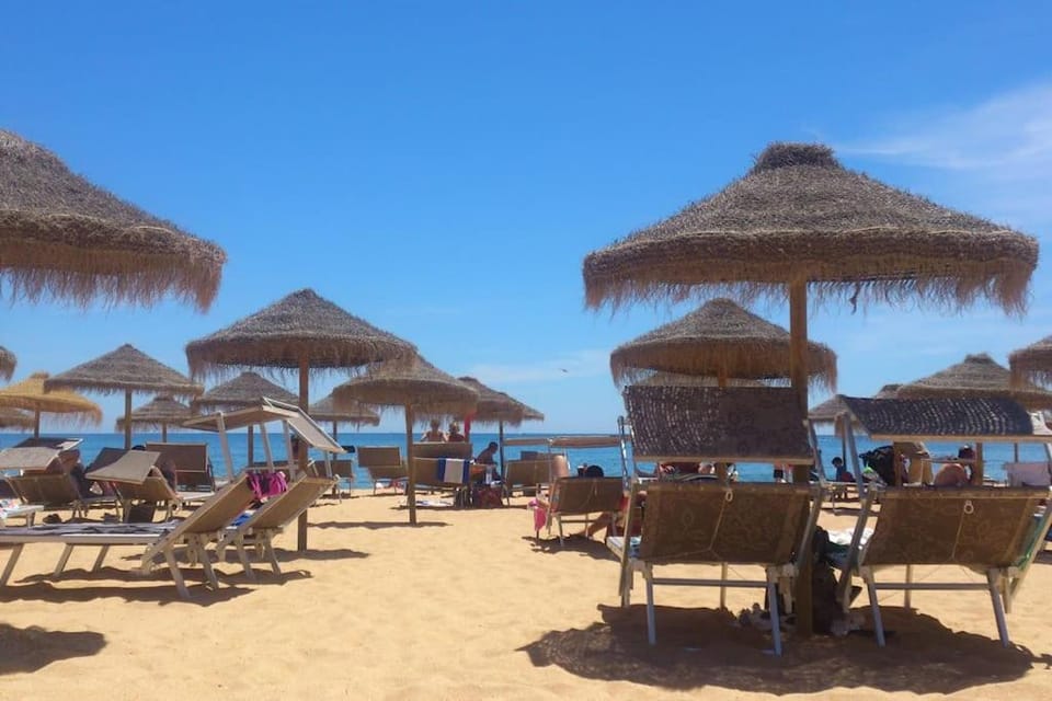 Vilamoura Charming Modern Condominium Apartment in Quarteira