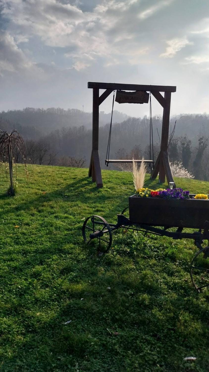 Spring, Natural landscape