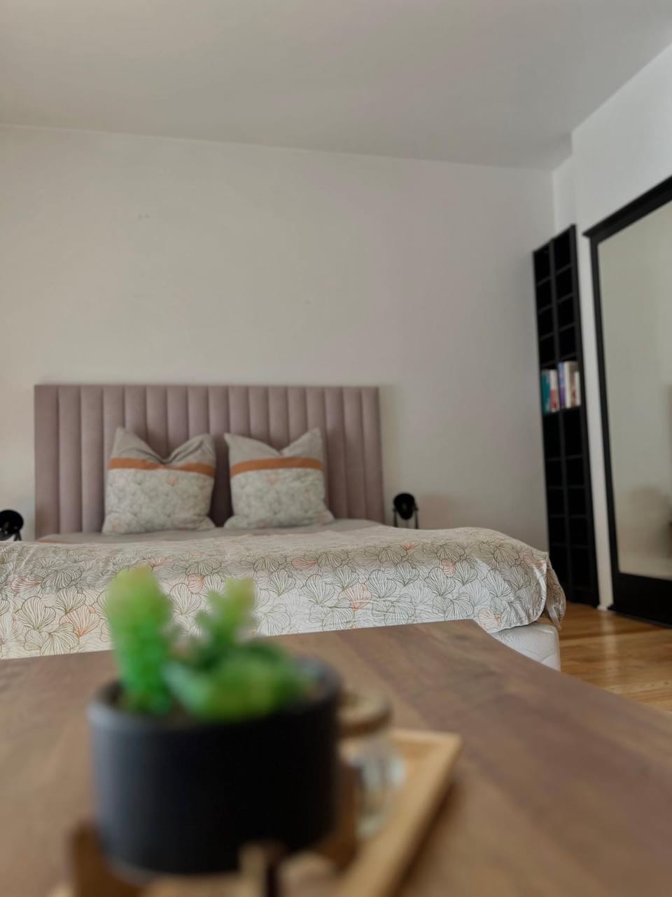 Appartement 12 min Paris - Parking Privé Gratuit - Wifi - Netflix - Balcon Apartment in Île-de-France