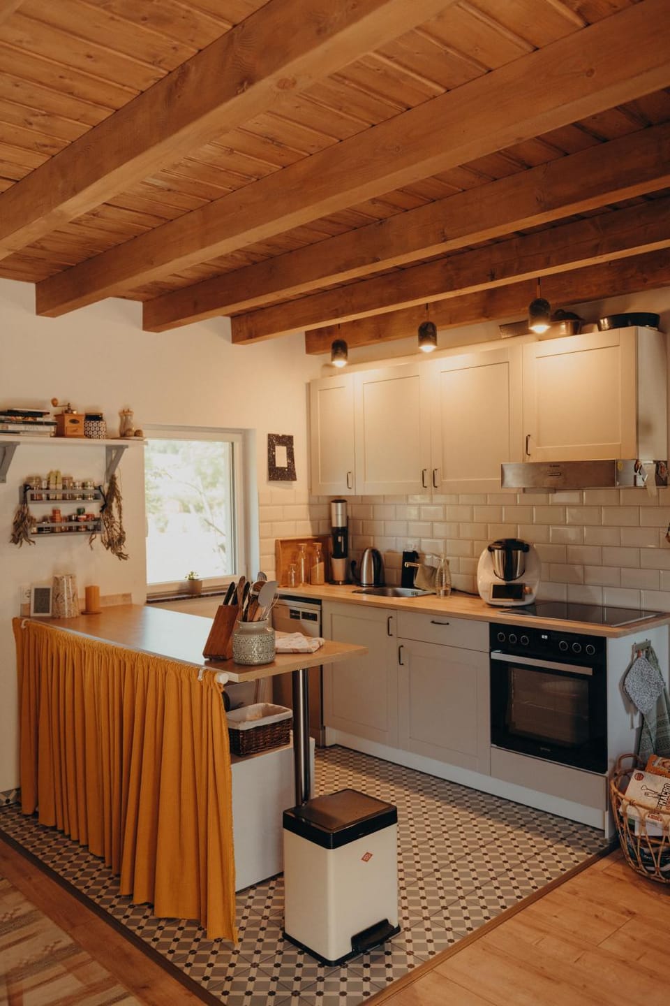 Kitchen or kitchenette, stove