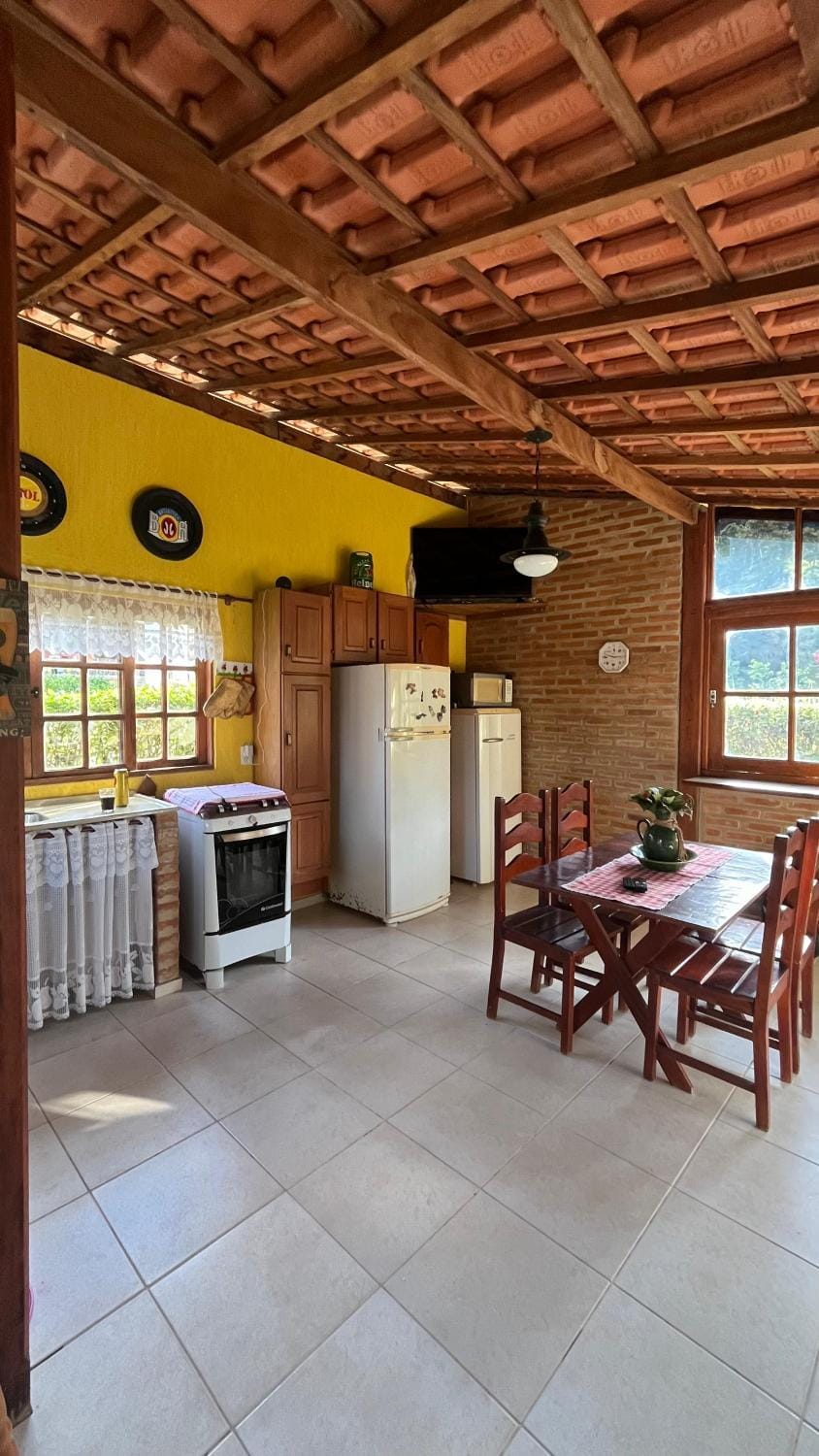 Dining area, Communal kitchen, oven, stove