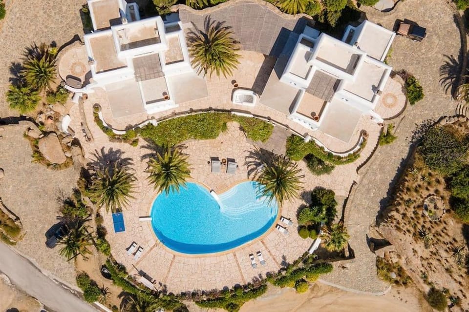 Verdemare Complex Villa in Mykonos, Mikonos 846 00, Greece