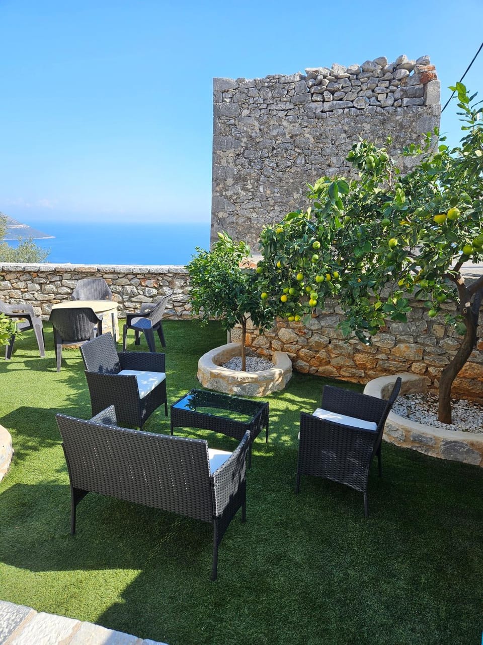 Garden, Inner courtyard view