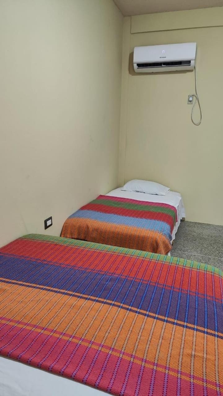 Bedroom, air conditioner
