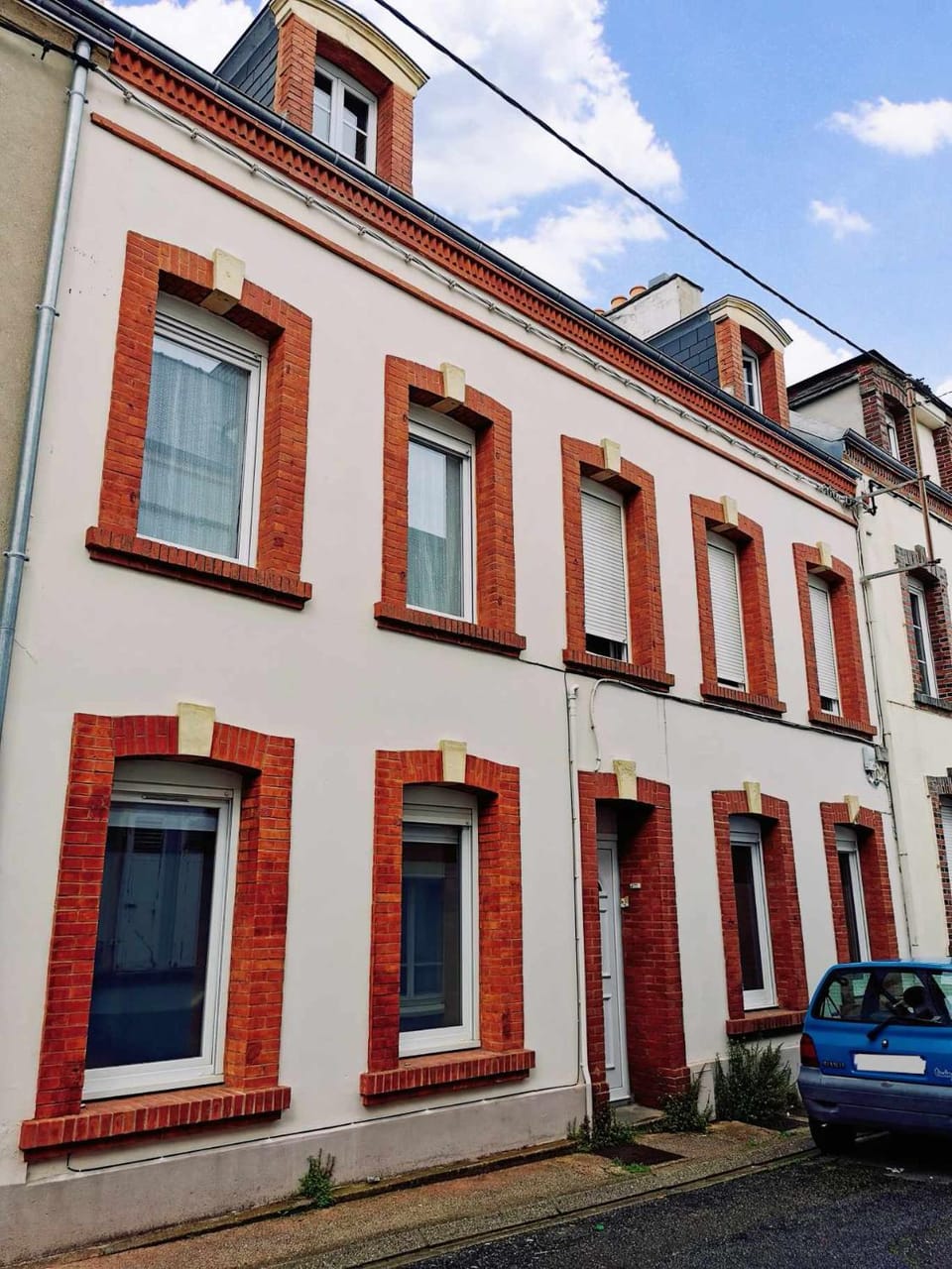 Property building, Facade/entrance