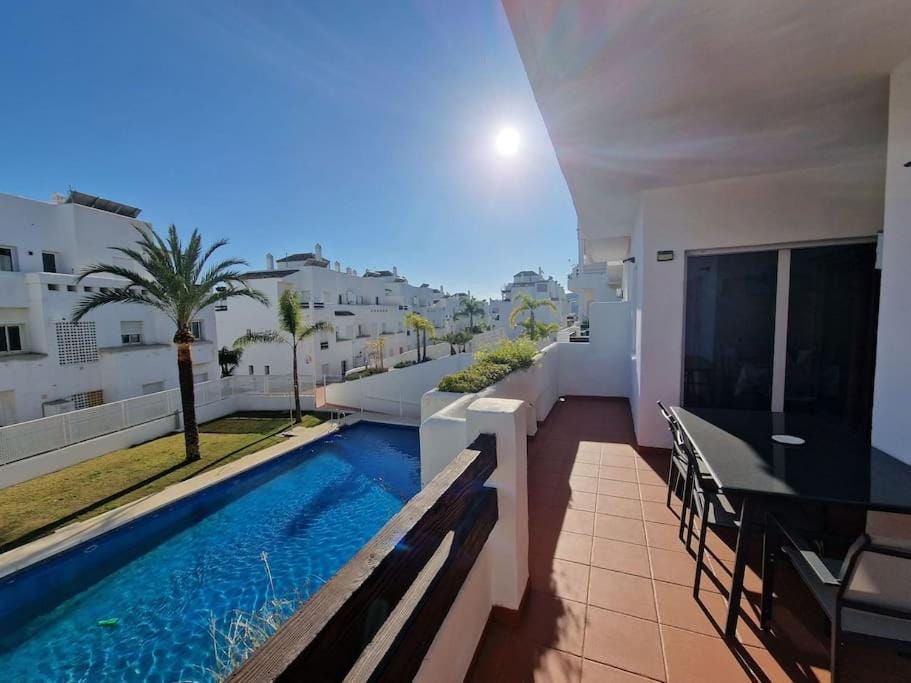 Balcony/Terrace, Pool view, Swimming pool