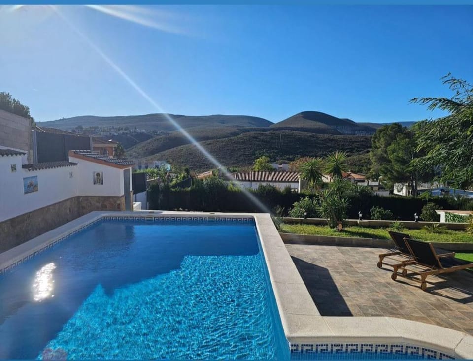 Mountain view, Swimming pool