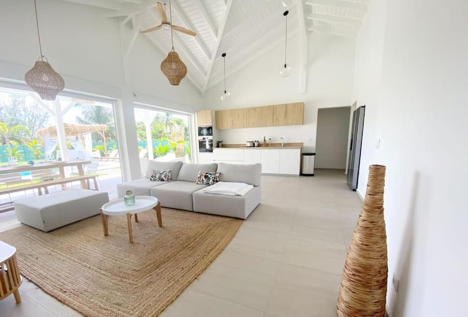 Villa du Levant-6/8 pers-Piscine Villa in Grande-Terre, Guadeloupe
