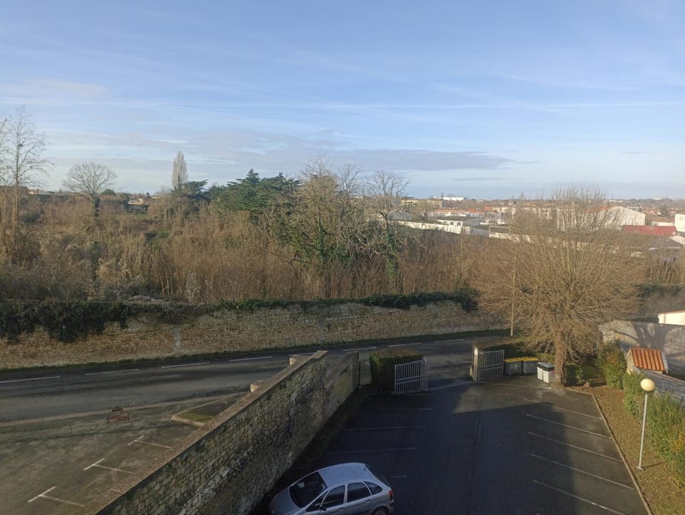 City view, Parking