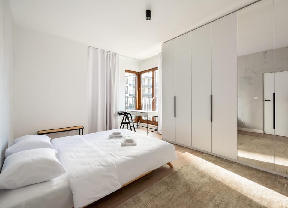 Bed, Photo of the whole room, Bedroom, wardrobe
