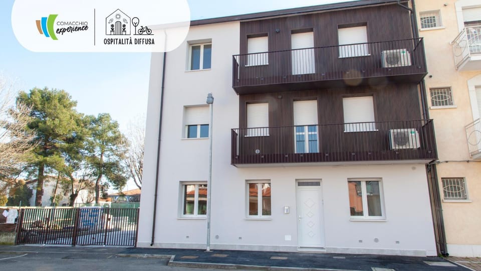 Property building, Neighbourhood, Street view