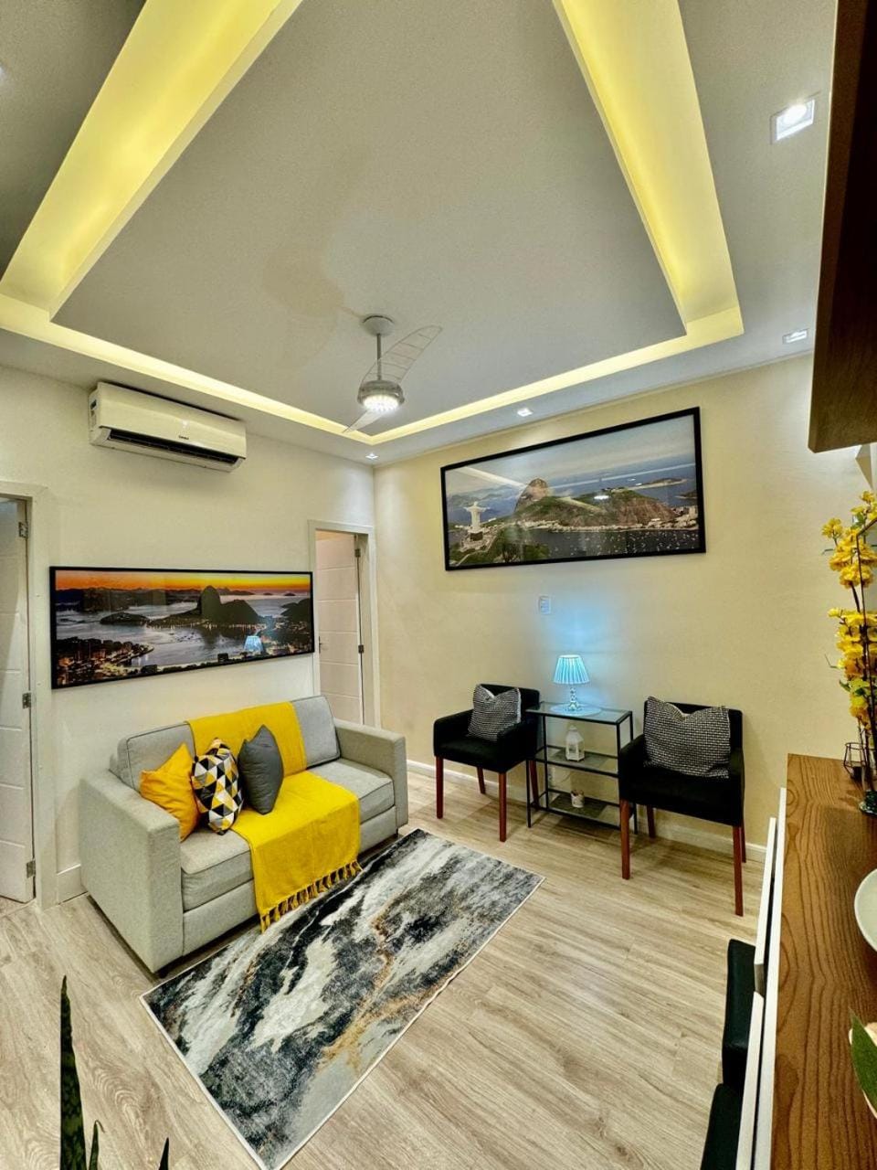 Living room, air conditioner