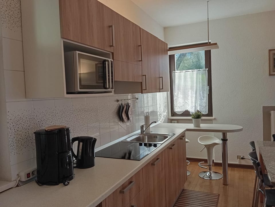 Dining area, dishwasher, stove