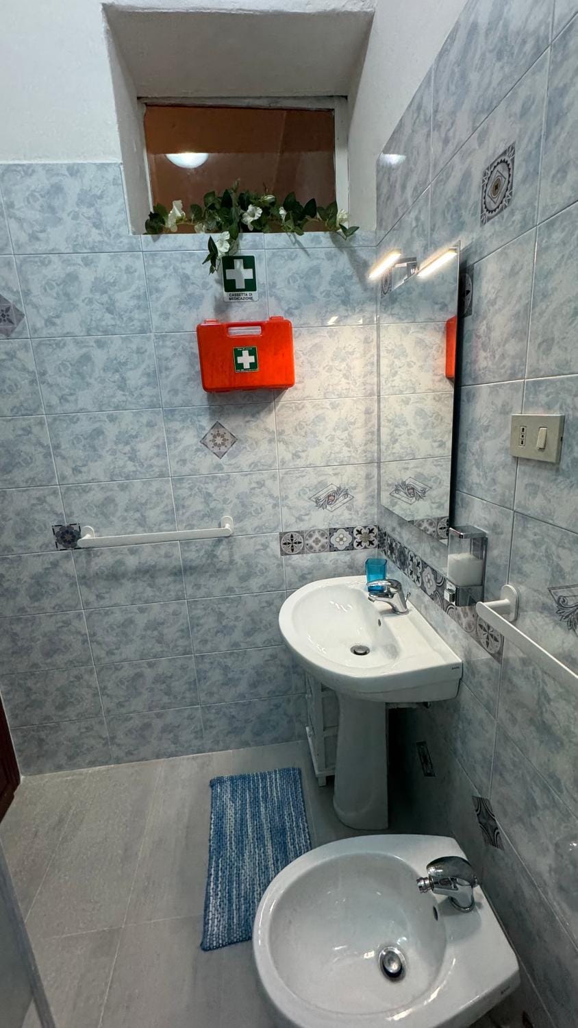 Mona House accogliente casa vacanza Apartment in Palermo