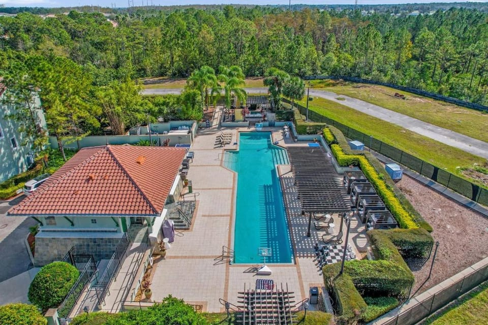 Sun, Fun & Summer Getaway - TownHome by Disney! House in Florida