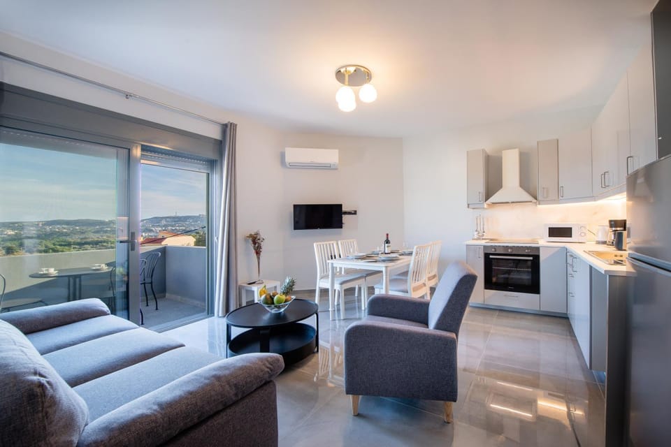 TV and multimedia, Kitchen or kitchenette, Seating area, Dining area, pet friendly, stove